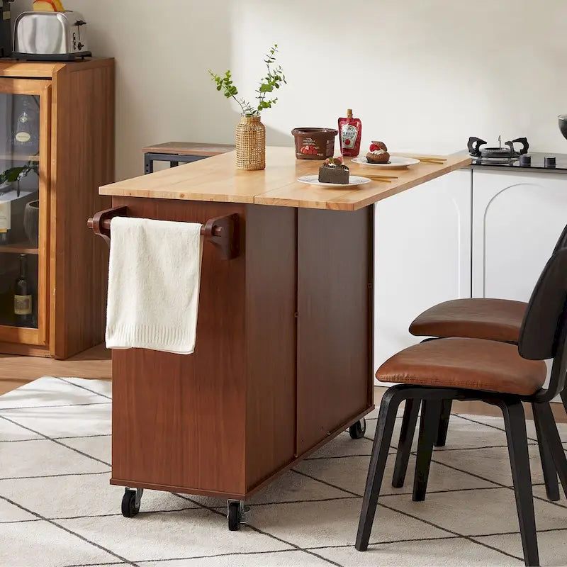 Isola da cucina mobile da 53,8 pollici di larghezza con ripiano interno e tre cassetti