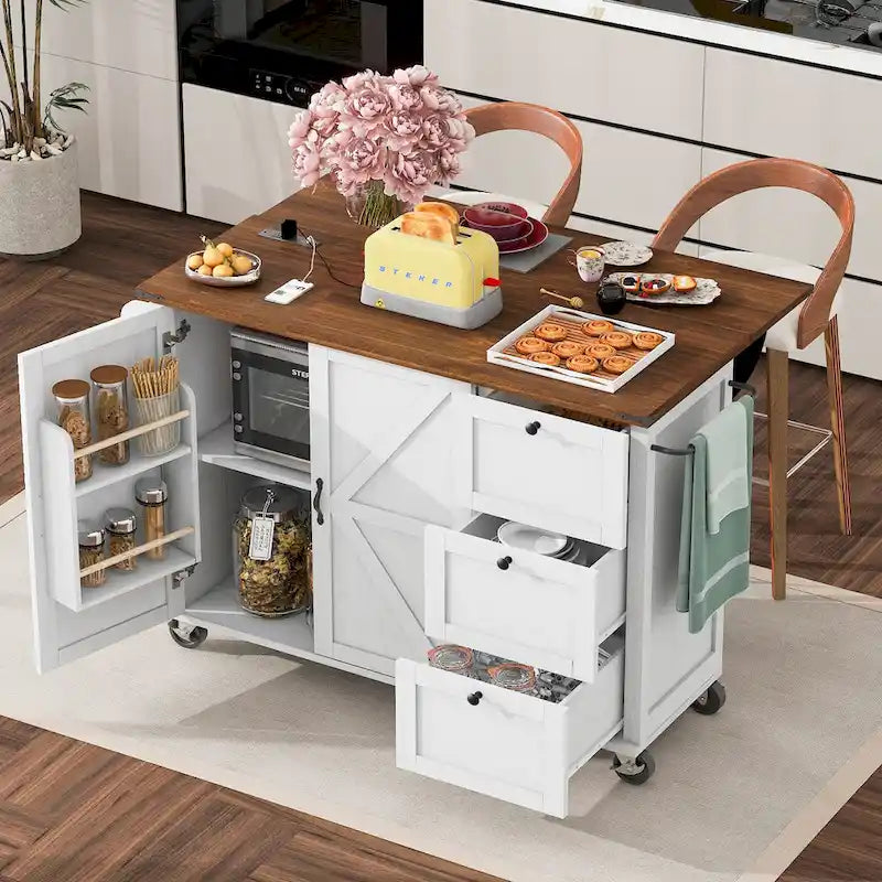 Isola da cucina in stile rustico con presa di corrente e carrello su ruote